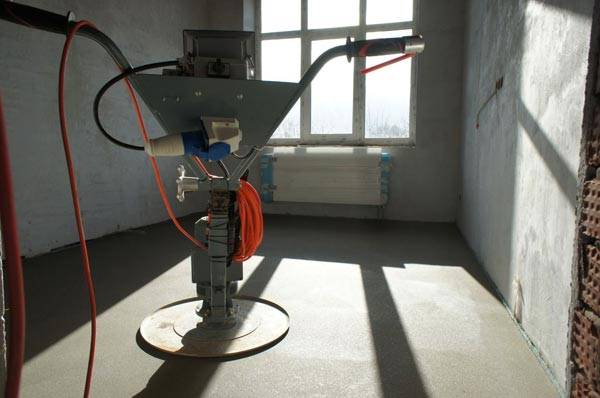 Vor- und Nachteile halbtrockener Estrich