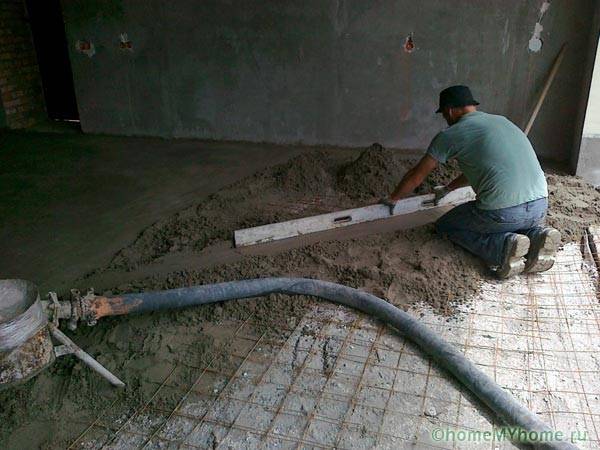 Устройство за полусуха замазка