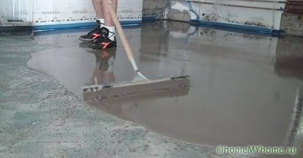 Циментов саморазливен под