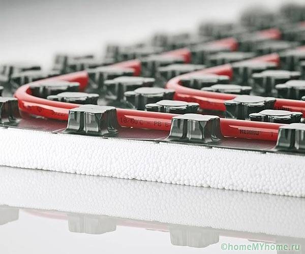 Thảm trải sàn nước ấm