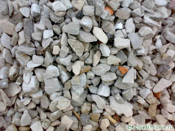 Crushed stone structure