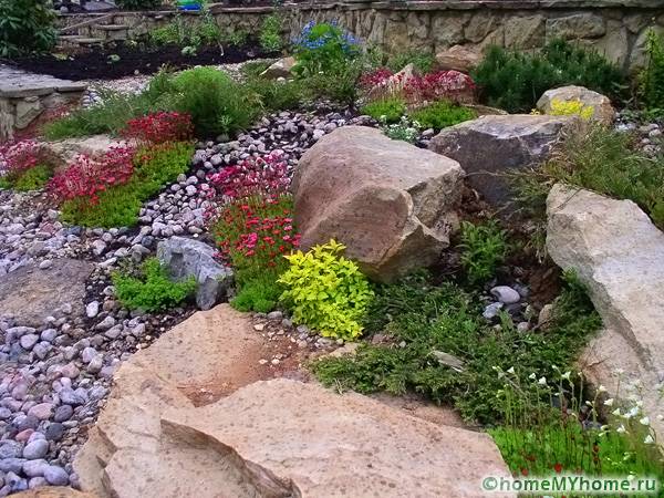 If you are not satisfied with the uneven landscape, then it can be masked with a similar composition.