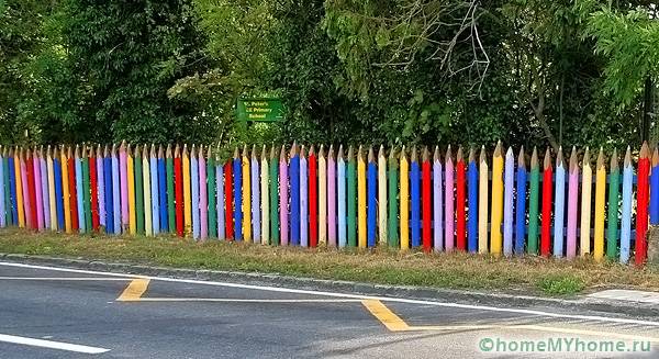 Bleistiftzäune sehen sehr lustig aus