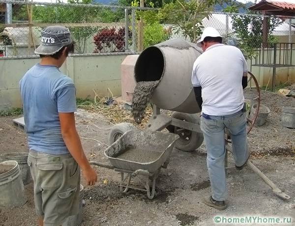 Mixing the solution requires a thorough approach