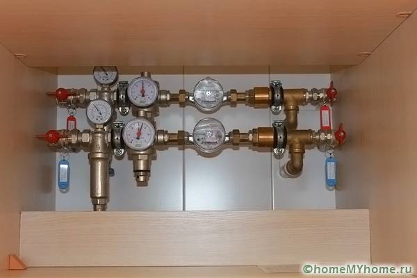 Household structures can have different shapes.