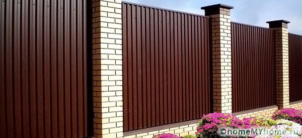 Направи си сам ограда от професионален лист: снимка