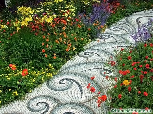 I ciottoli possono essere utilizzati per creare modelli creativi