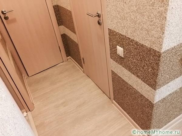 Безпрецедентна атмосфера на уют ви позволява да създавате течни тапети по стените