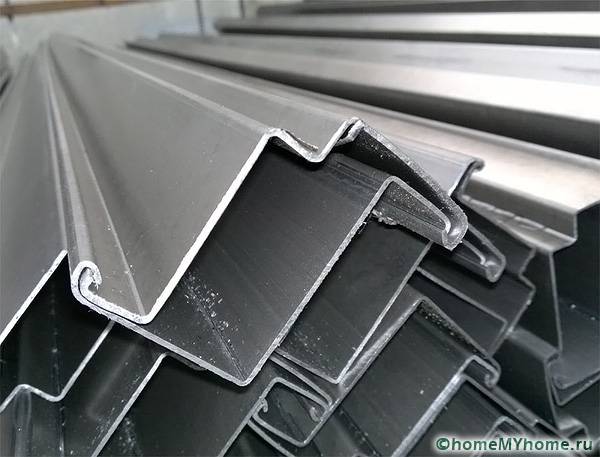 Металните профили трябва да бъдат CD или UD клас