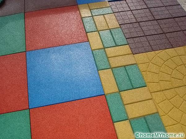 A variedade de formas, tamanhos e cores diferenciam este tipo de revestimento.