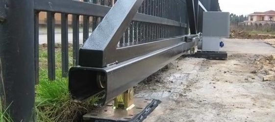 DIY sürgülü kapılar: çizimler, diyagramlar, tasarım çizimleri