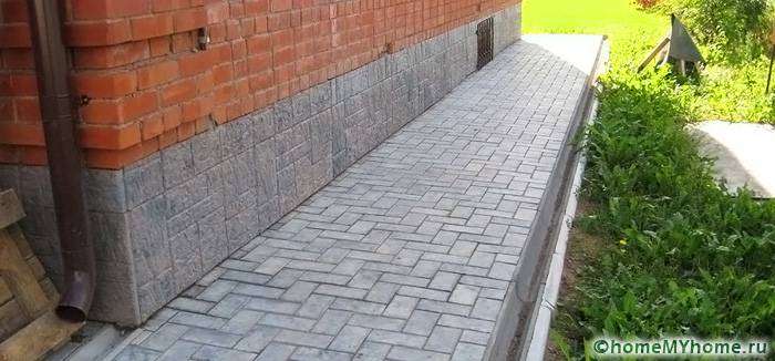 Kawasan buta buat sendiri: arahan langkah demi langkah