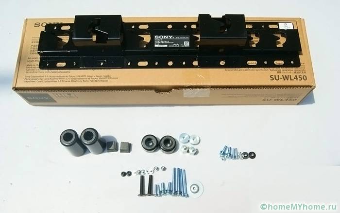 Se incluyen varias piezas con el soporte. Antes de comprar vale la pena comprobar su cantidad.