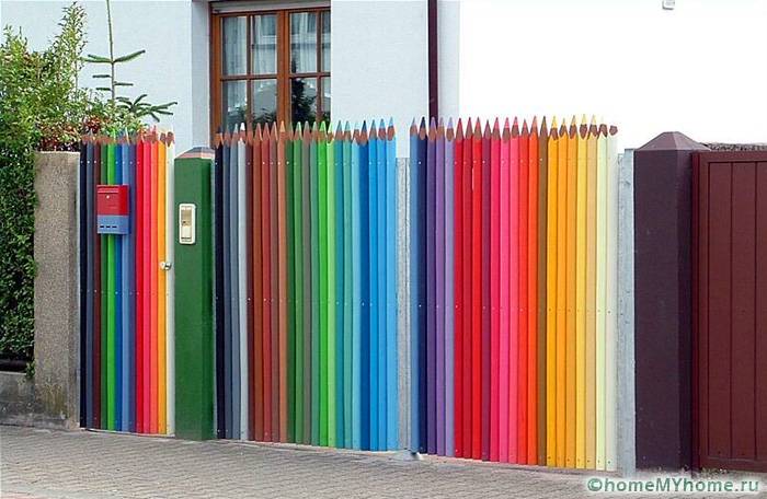 This design requires careful staining.