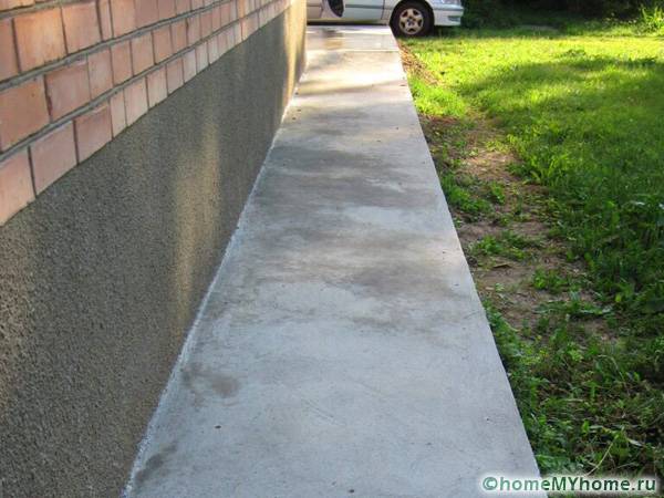 Penampilan reka bentuk yang kaku