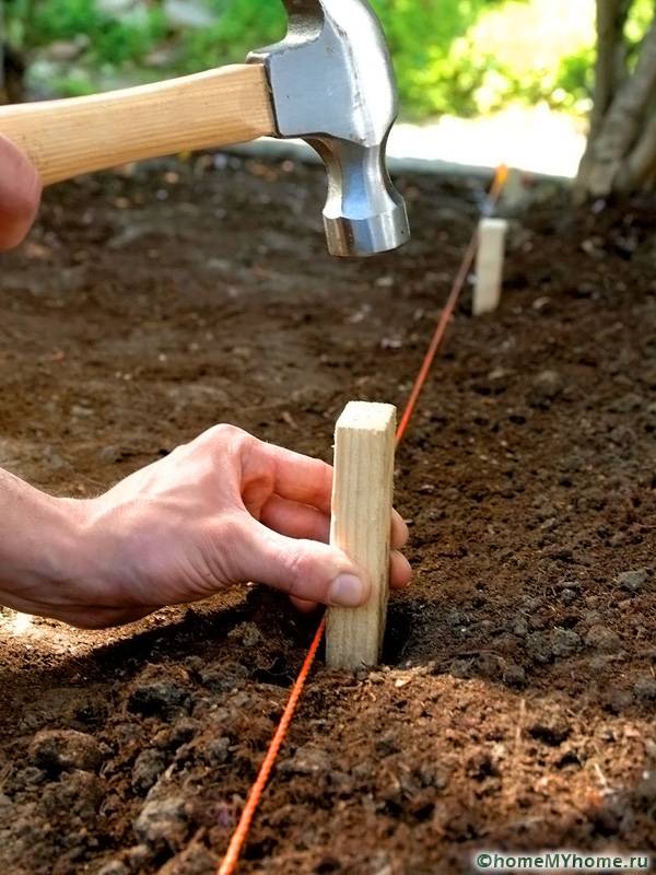 Susun atur laman web untuk kawasan buta