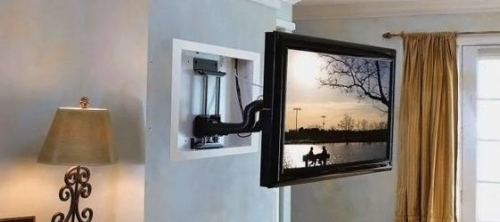 Support pour TV sur le mur pivotant rétractable