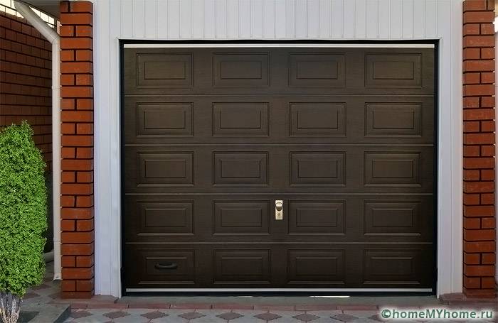 Dorhan model is equipped with comfortable handles