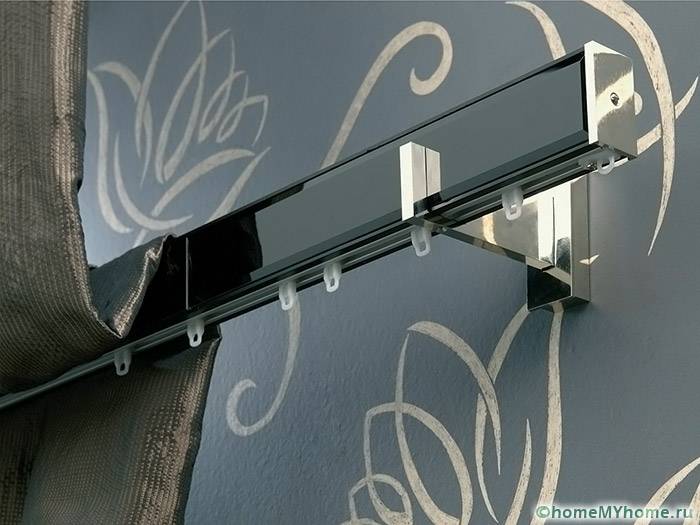 For the stability and reliability of the structure, it is important to choose strong fasteners