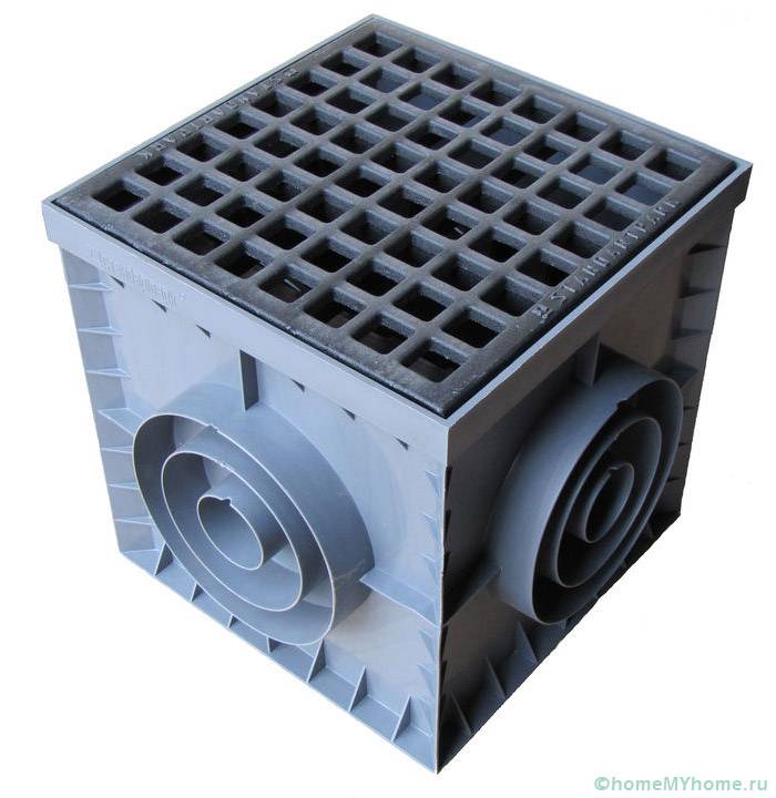 Представена е сглобената структура