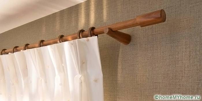 Wood models are suitable for many modern interiors. They have a traditional design