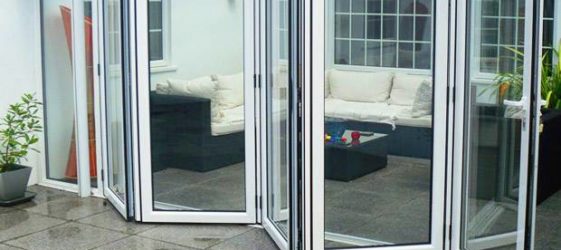 Cửa nội thất Accordion: ảnh và giá