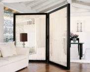 Partizioni per la suddivisione in zone dello spazio nella stanza