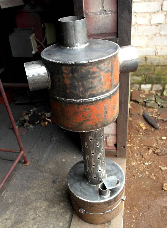 Пещта работи на отработено масло