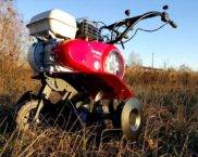 Motoblocks: ราคาบทวิจารณ์ซึ่งดีกว่า