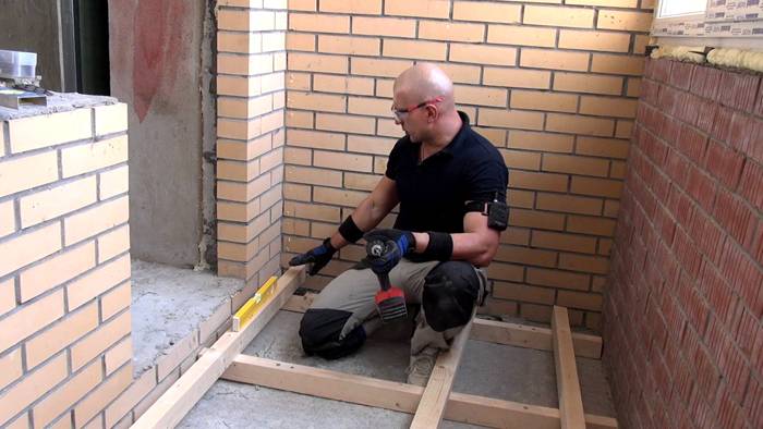 Ο πιο αξιόπιστος τρόπος μόνωσης είναι να χρησιμοποιήσετε καθυστέρηση