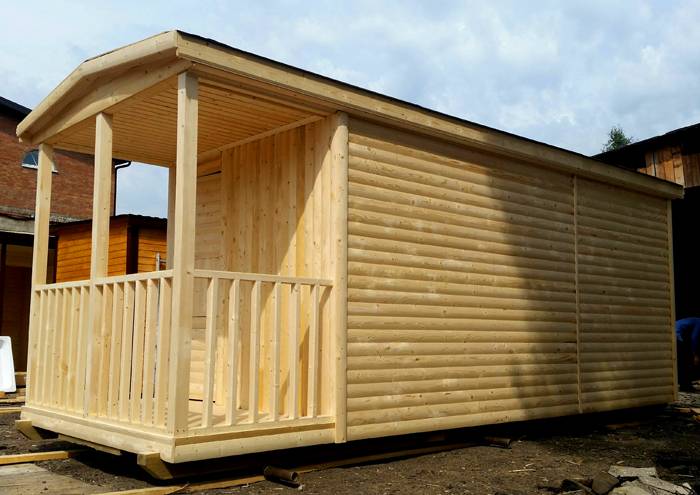 Variation mit Rahmen und Veranda