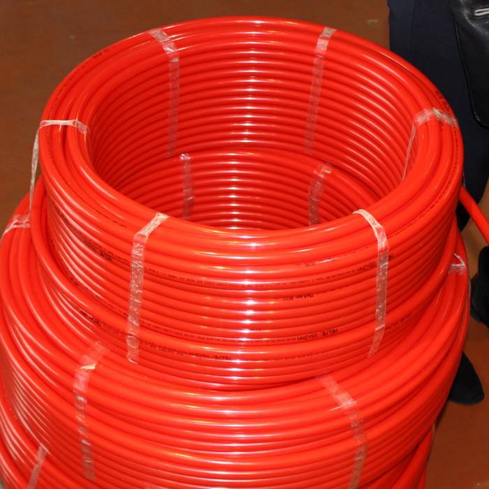 Пластмасови тръби зашит тип производство Пластмасови тръби зашит тип производство