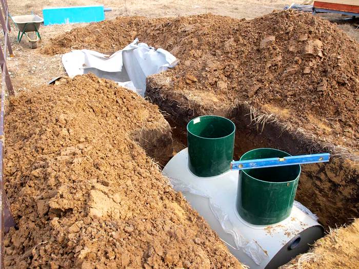Anaerobic septic tank for sandy soil