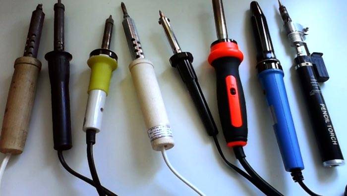 Όταν επιλέγετε μια κατάλληλη επιλογή, μελετήστε τη λαβή ξεχωριστά