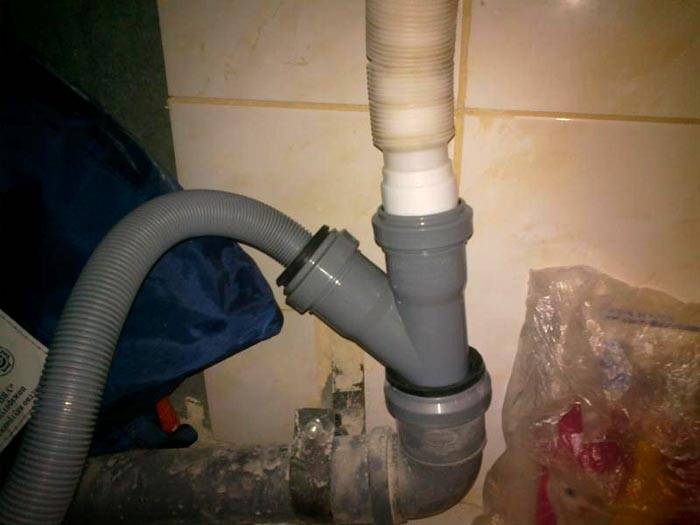 Αλλά αυτός είναι ο τρόπος σωστής σύνδεσης της αποχέτευσης