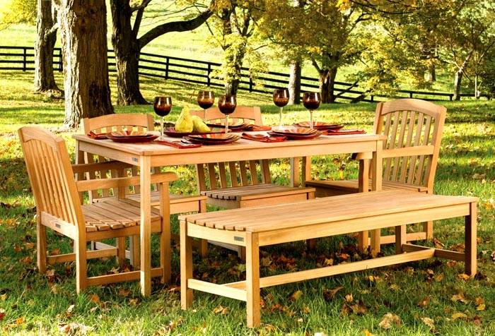 The slope of the seat will make the chair comfortable to use