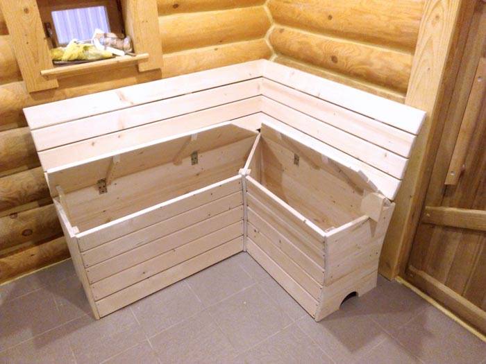 A slight slope at the boxes is required