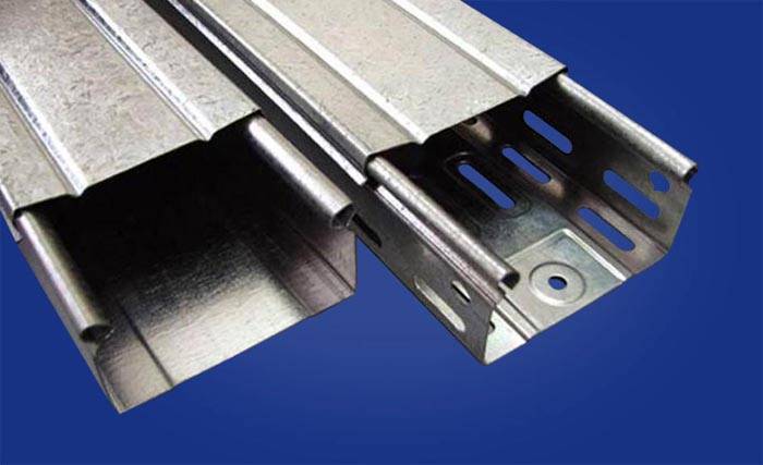 Struktur logam yang kuat sesuai untuk bilik dengan risiko kebakaran yang tinggi