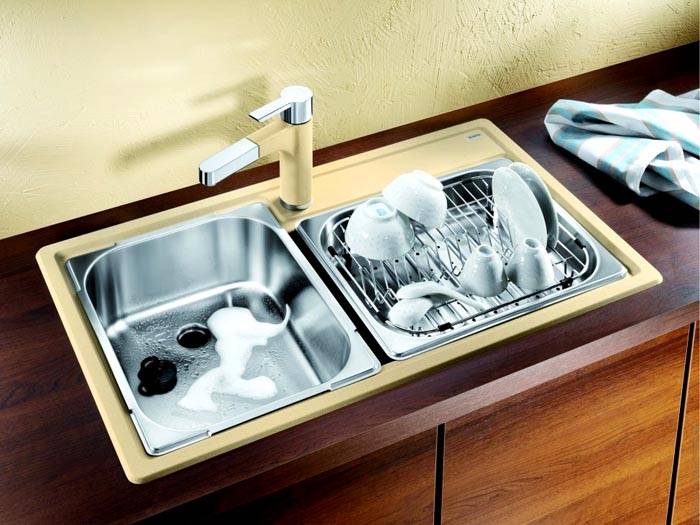 Un sèche-linge est un attribut indispensable pour la cuisine.