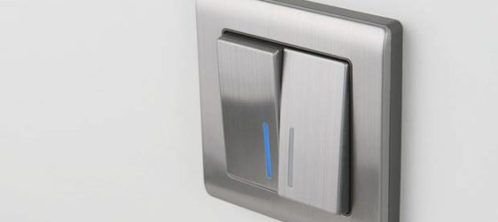 แผนภาพการเดินสายไฟสำหรับสวิตช์สองปุ่ม