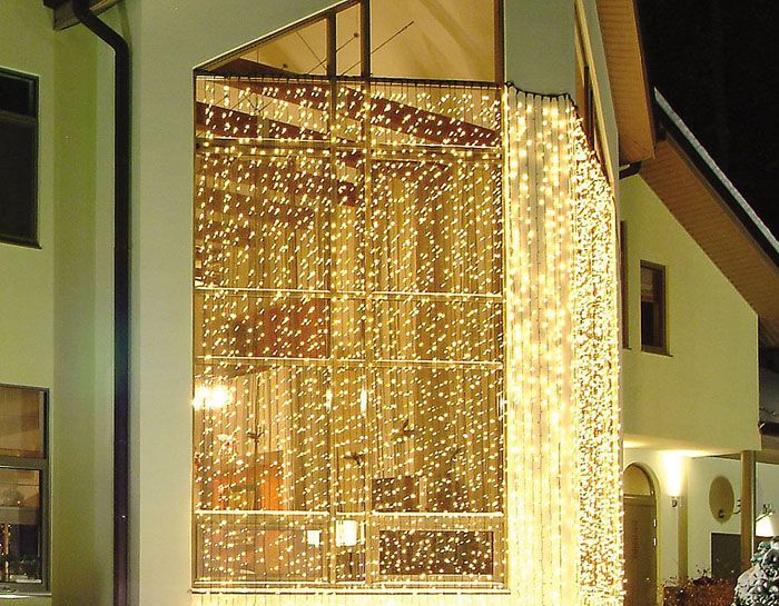 Decoration with rain