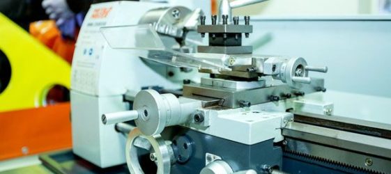 Tour à métaux fait maison avec vos propres mains