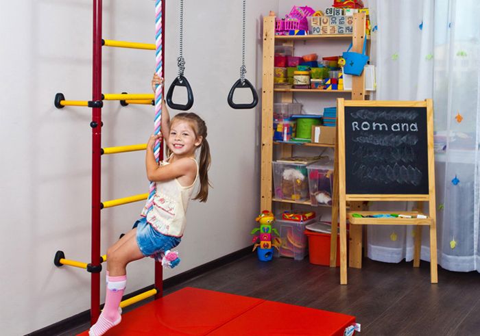 Children's sports complex in the apartment