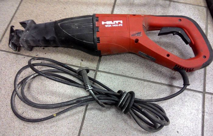 كابل إمداد طويل ووصلة دوارة لحرية العمل