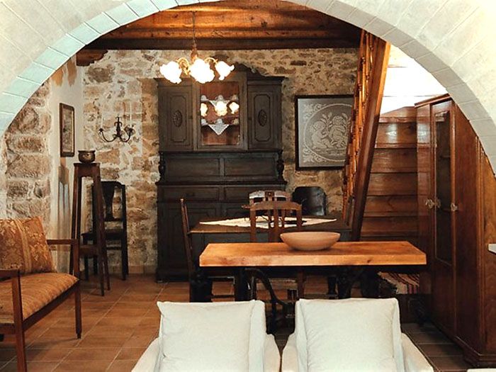 Askese ist die Grundlage des romanischen Stils