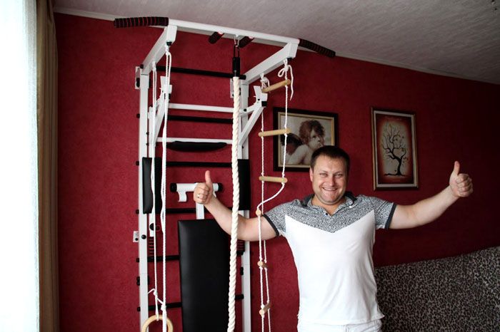 Wall mount ensures the safety of your sports equipment