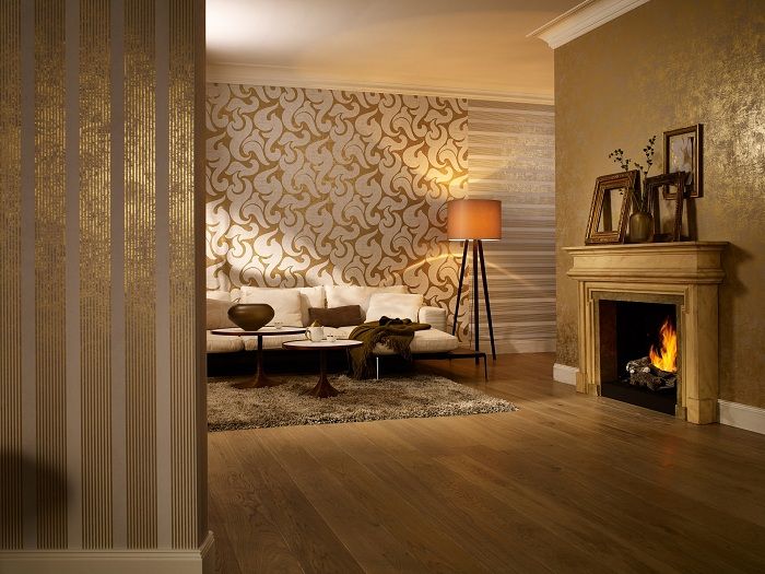 Cara menampal kertas dinding di kertas dinding