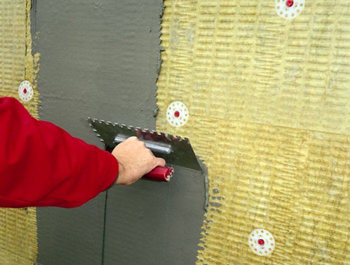 Die Anwendung über der Isolierung ist heutzutage sehr verbreitet.