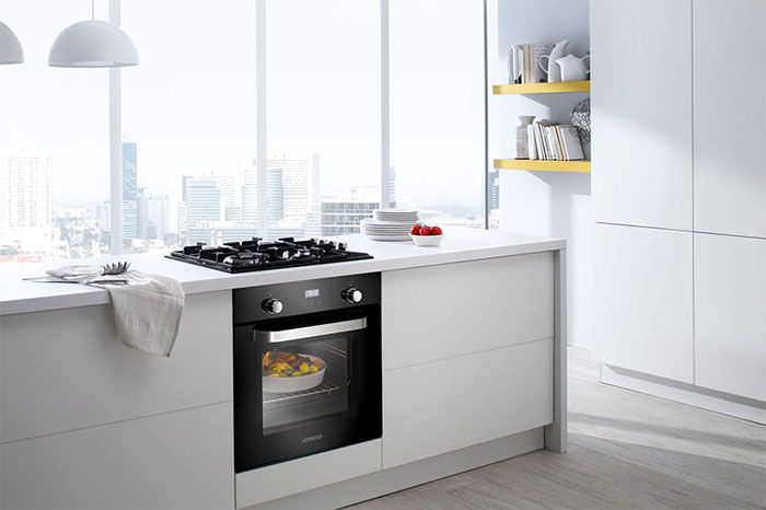 Built-in gas oven