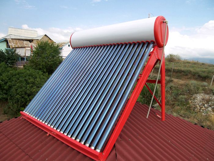 The vacuum solar collector can easily fit on the roof of any building
